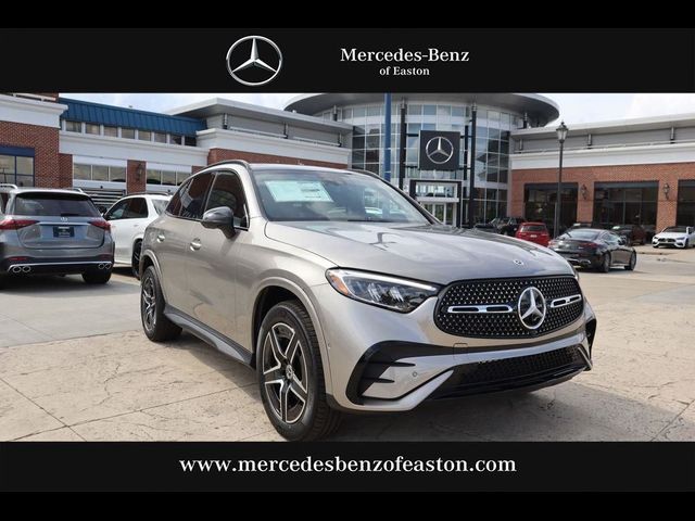 2024 Mercedes-Benz GLC 300