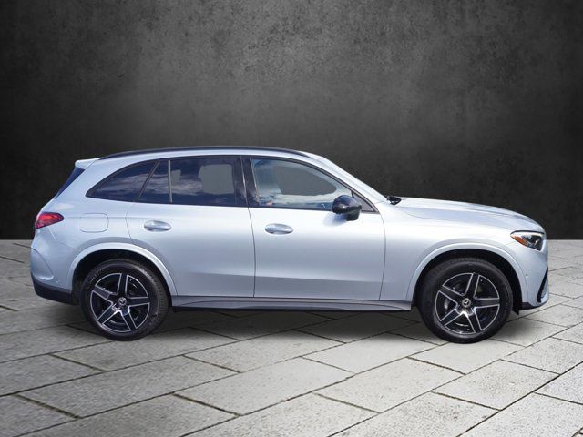 2024 Mercedes-Benz GLC 300