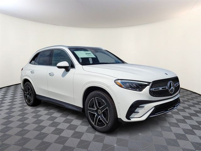 2024 Mercedes-Benz GLC 300