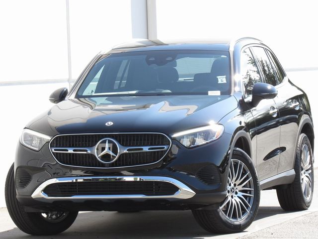 2024 Mercedes-Benz GLC 300