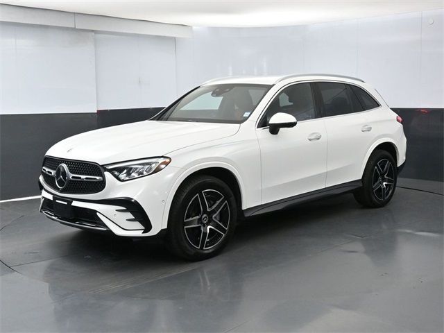 2024 Mercedes-Benz GLC 300