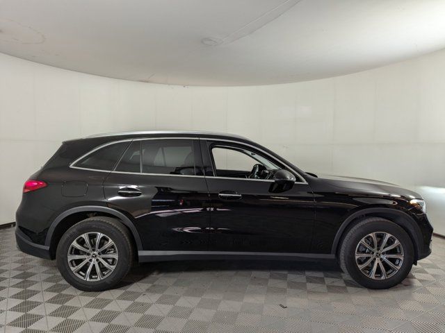 2024 Mercedes-Benz GLC 300