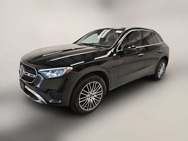 2024 Mercedes-Benz GLC 300