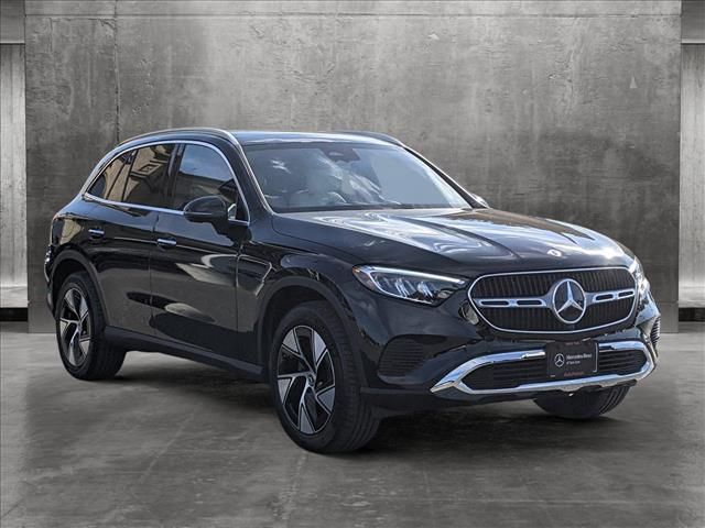 2024 Mercedes-Benz GLC 300