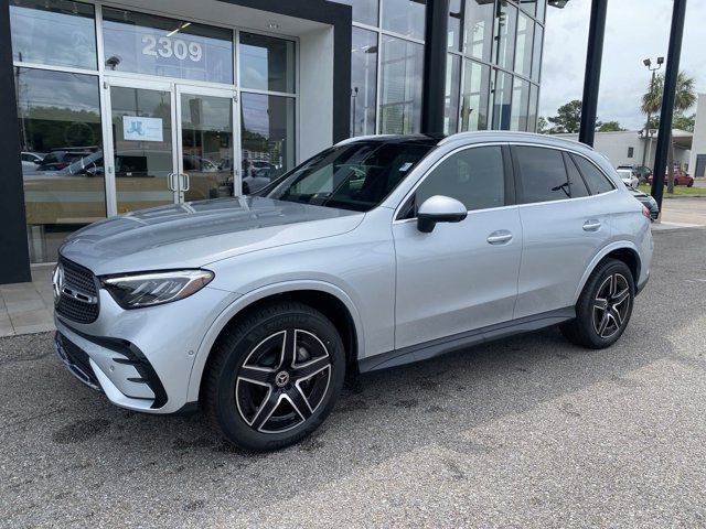 2024 Mercedes-Benz GLC 300