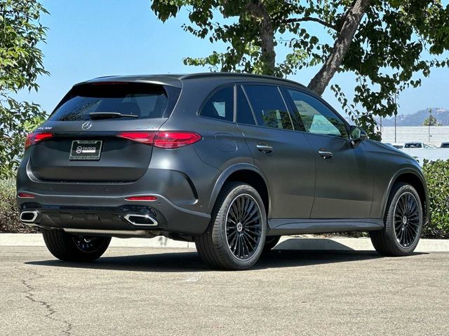 2024 Mercedes-Benz GLC 300