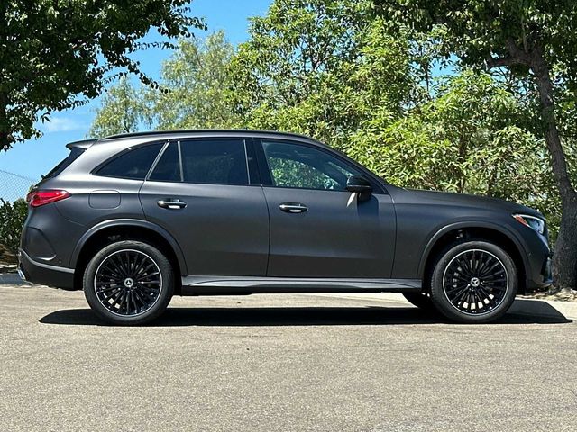 2024 Mercedes-Benz GLC 300