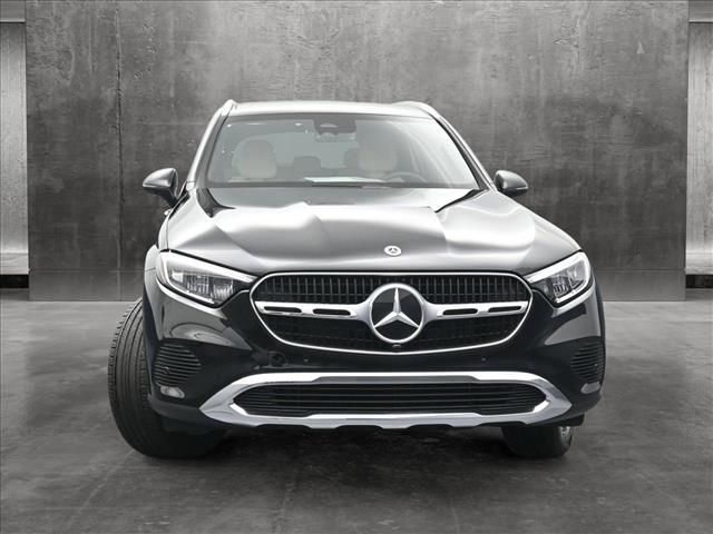 2024 Mercedes-Benz GLC 300