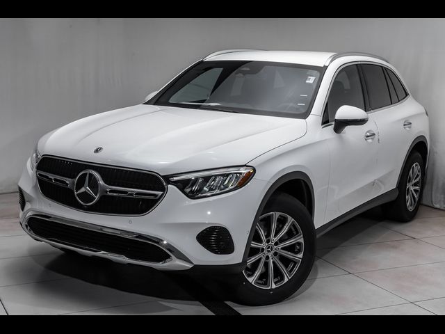 2024 Mercedes-Benz GLC 300