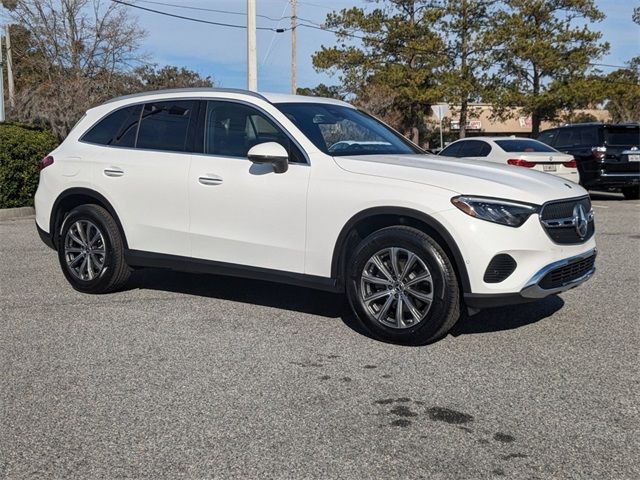 2024 Mercedes-Benz GLC 300