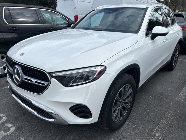 2024 Mercedes-Benz GLC 300