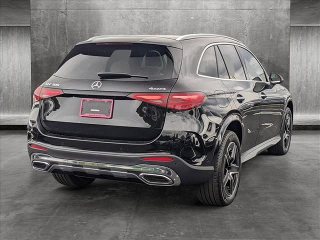 2024 Mercedes-Benz GLC 300