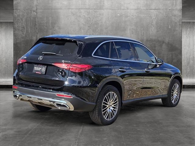 2024 Mercedes-Benz GLC 300