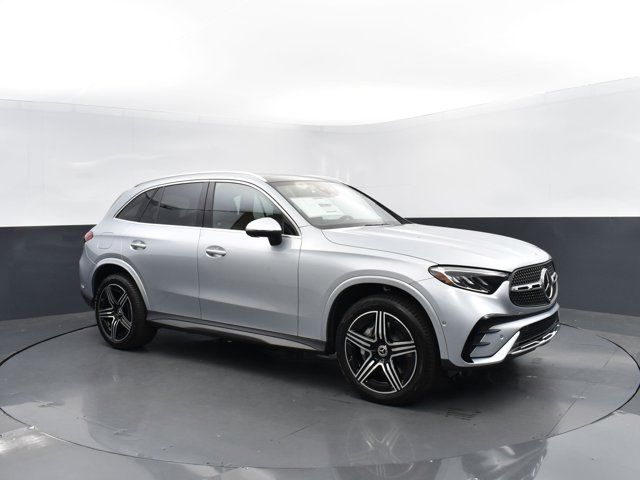 2024 Mercedes-Benz GLC 300