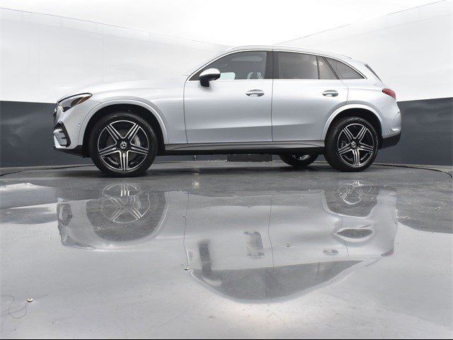 2024 Mercedes-Benz GLC 300