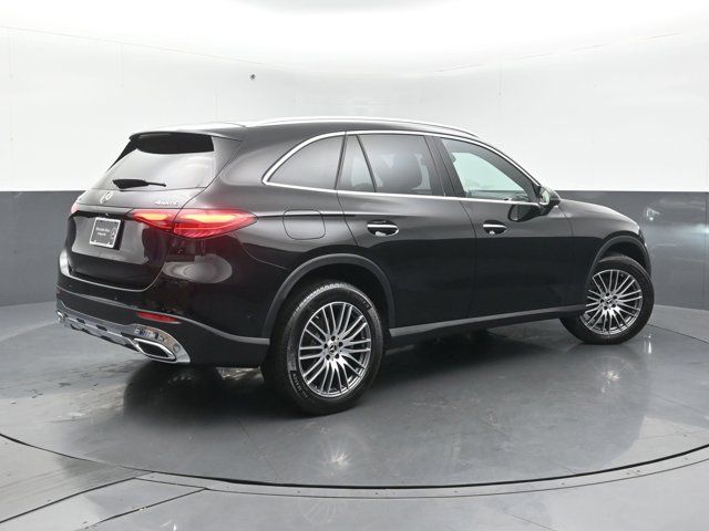 2024 Mercedes-Benz GLC 300