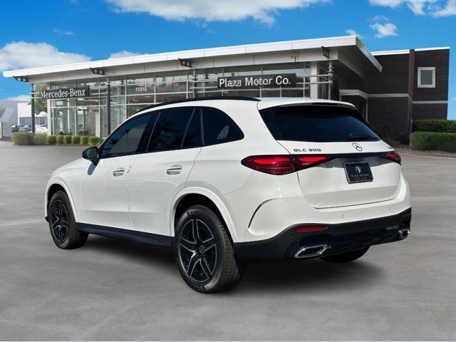 2024 Mercedes-Benz GLC 300