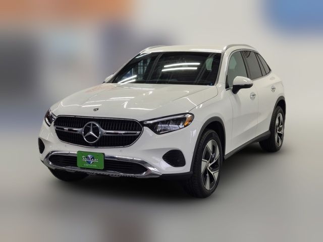 2024 Mercedes-Benz GLC 300