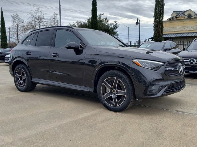 2024 Mercedes-Benz GLC 300