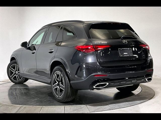 2024 Mercedes-Benz GLC 300