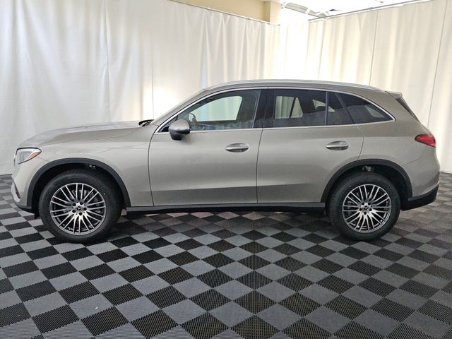 2024 Mercedes-Benz GLC 300