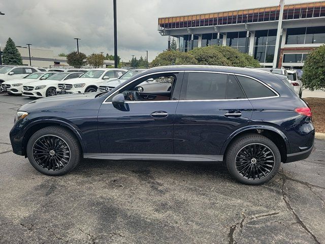 2024 Mercedes-Benz GLC 300