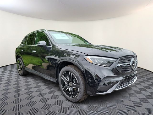 2024 Mercedes-Benz GLC 300