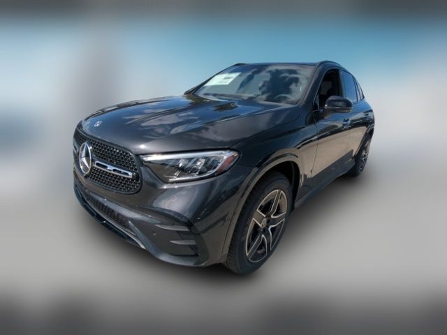 2024 Mercedes-Benz GLC 300