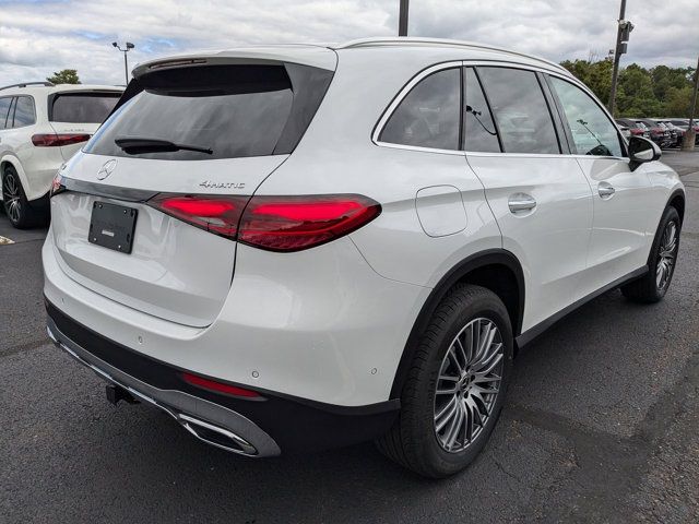 2024 Mercedes-Benz GLC 300