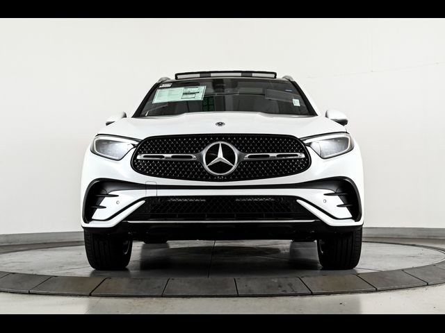 2024 Mercedes-Benz GLC 300