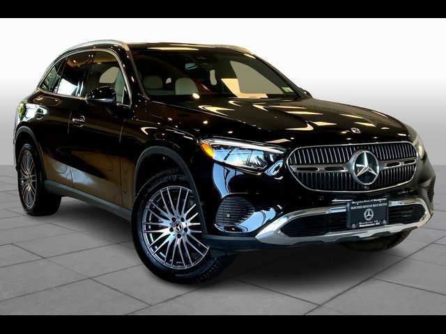 2024 Mercedes-Benz GLC 300