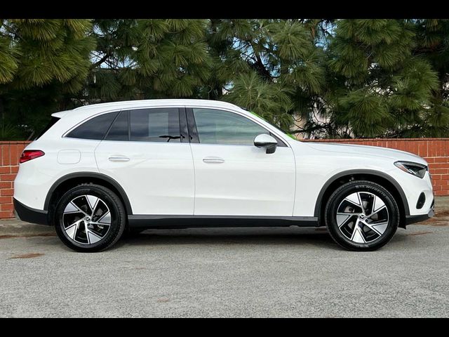 2024 Mercedes-Benz GLC 300