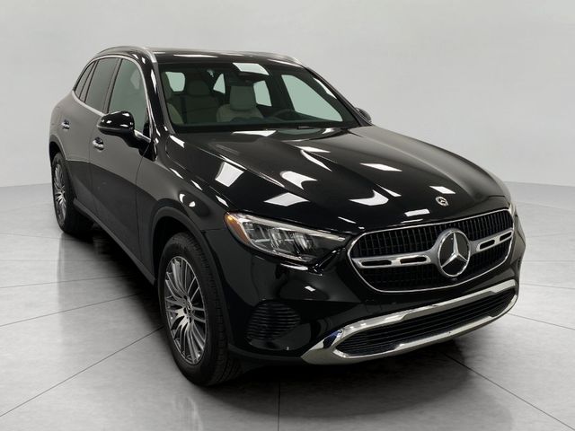 2024 Mercedes-Benz GLC 300