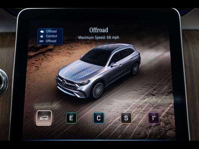 2024 Mercedes-Benz GLC 300