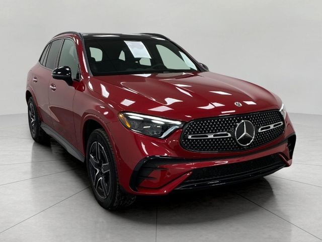 2024 Mercedes-Benz GLC 300