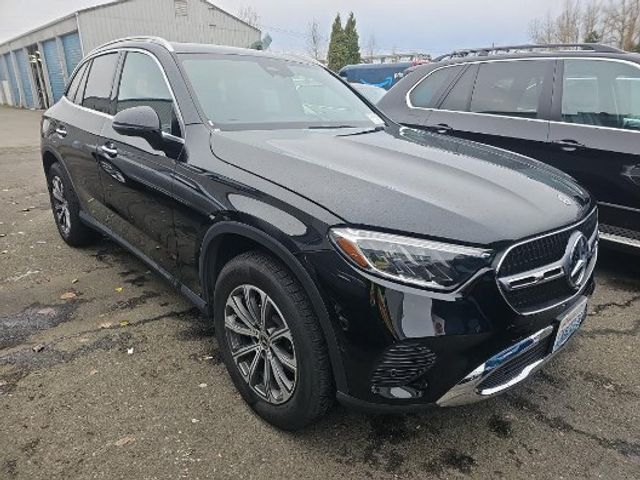 2024 Mercedes-Benz GLC 300