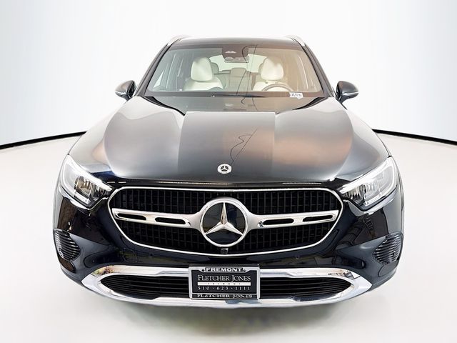 2024 Mercedes-Benz GLC 300