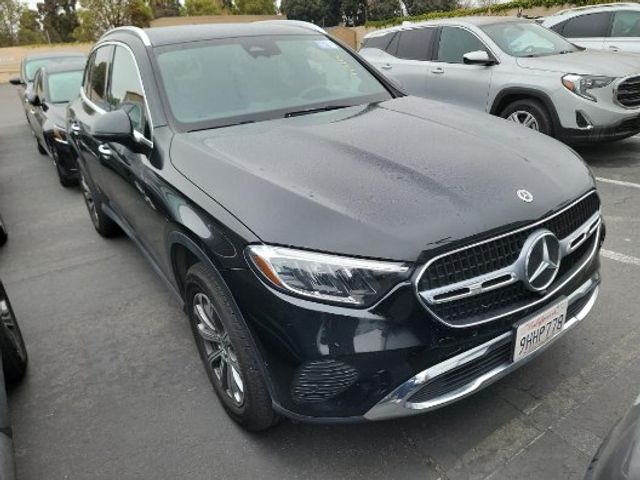 2024 Mercedes-Benz GLC 300