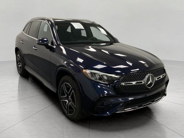 2024 Mercedes-Benz GLC 300