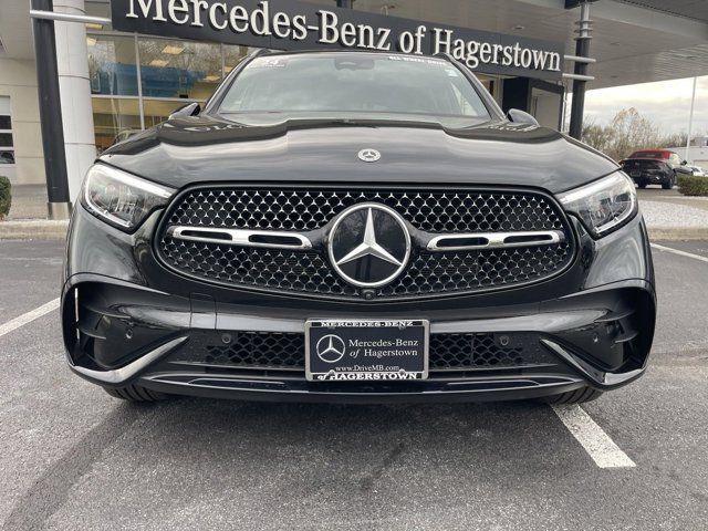 2024 Mercedes-Benz GLC 300