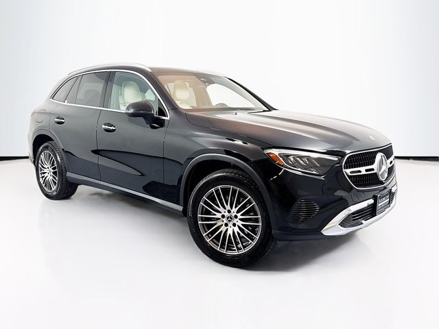 2024 Mercedes-Benz GLC 300