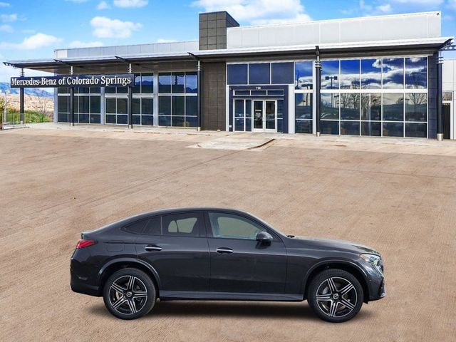 2024 Mercedes-Benz GLC 300