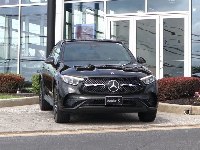 2024 Mercedes-Benz GLC 300