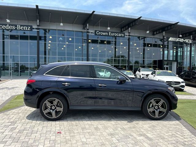 2024 Mercedes-Benz GLC 300