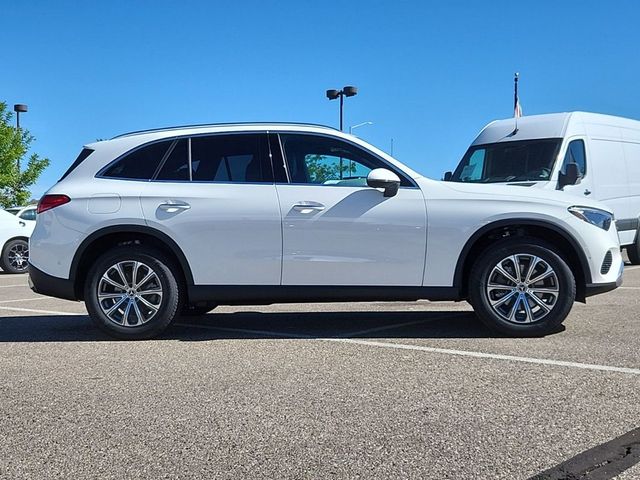 2024 Mercedes-Benz GLC 300