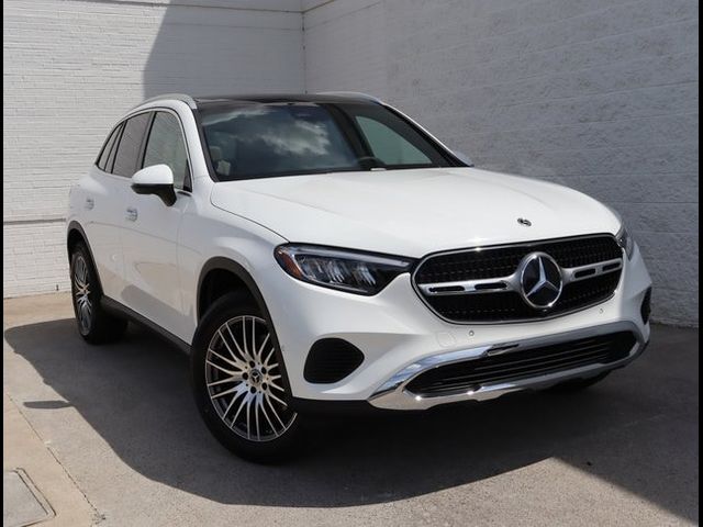 2024 Mercedes-Benz GLC 300