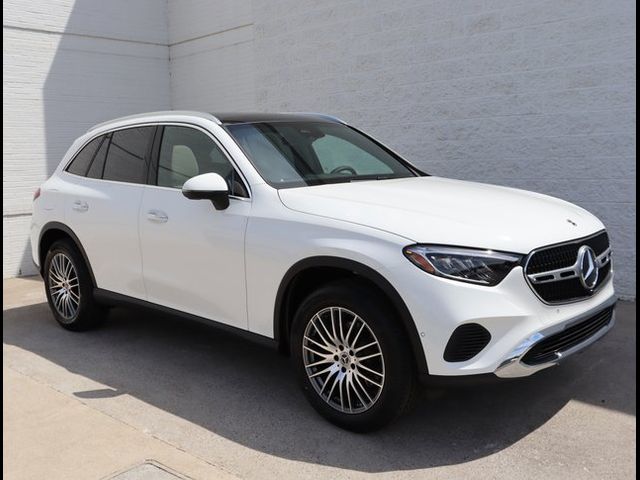 2024 Mercedes-Benz GLC 300