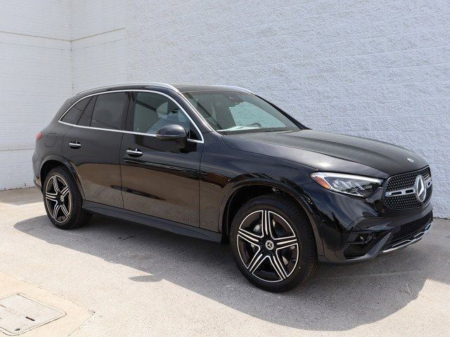 2024 Mercedes-Benz GLC 300