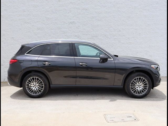 2024 Mercedes-Benz GLC 300