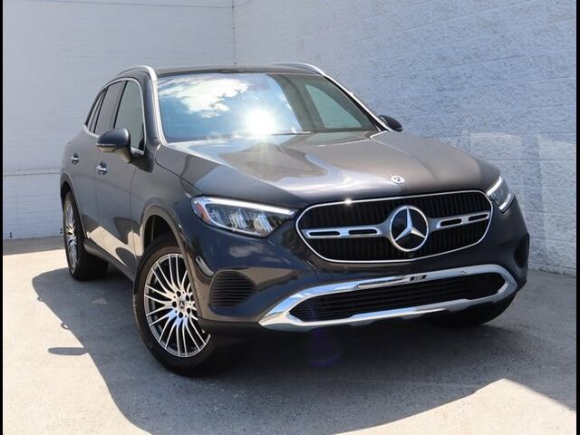 2024 Mercedes-Benz GLC 300